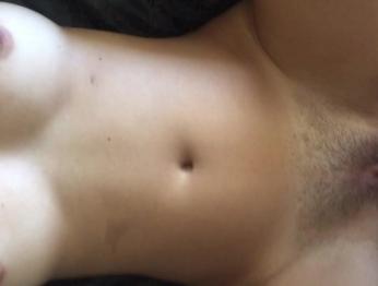 Любительский подросток получает сперму в миссионерстве