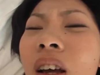 Горячая милфа занимается серьезно горячим групповым сексом