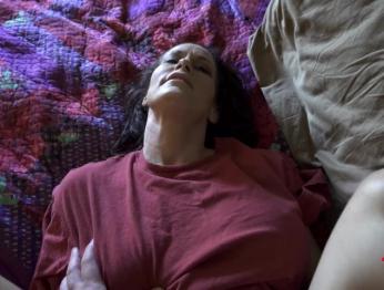 Спешите и кончите, прежде чем папа вернется домой! с хересом Stunns